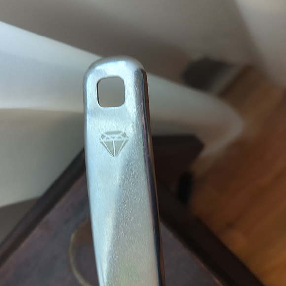 Blue Diamond large skillet - Picture 4 of 6